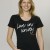 T-shirt med statement (dame)